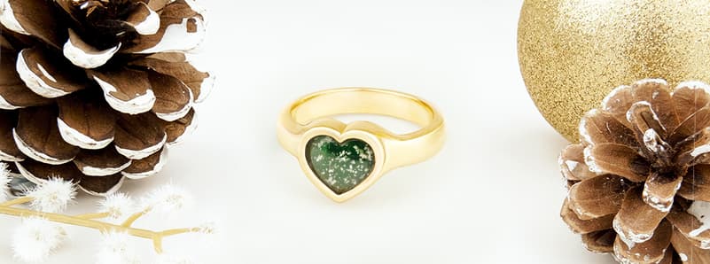 ashesintoglass.co.uk